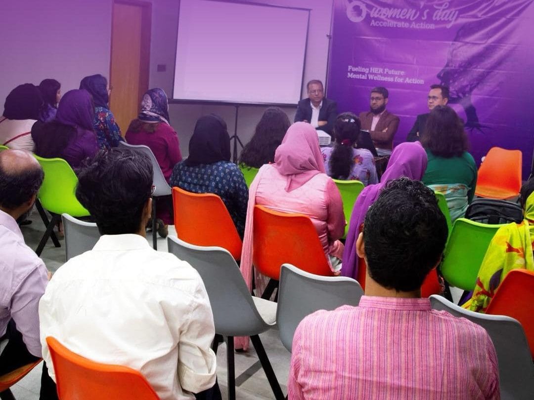 SSG (Smart Group) employees taking part in a Chum Wellness mental health session on Women's Day